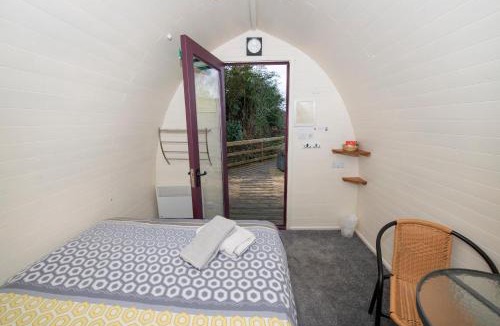 Fridaythorpe Apartment | Seaways glamping, English Oak