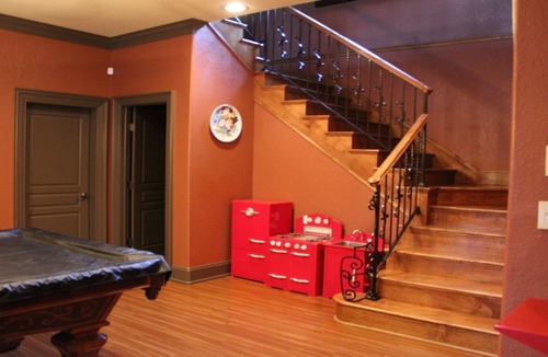 Southern Pines House | Secluded 22 ac with 6,500 sq ft home 4 BR/ 5 BA pool, deck 2 ½ ac pond, kid area