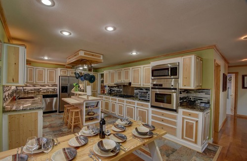 Hayesville House | Secluded home on 24 acres