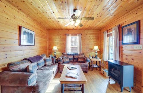 Apple Ridge House | Secluded Lenoir Cabin 4 Mi to Dtwn Blowing Rock