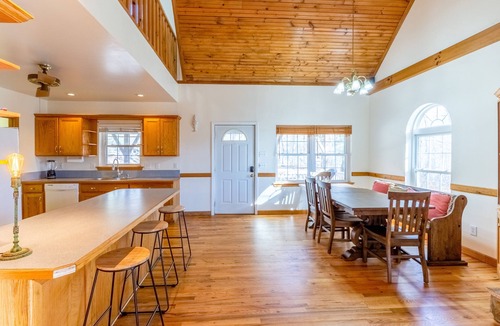 Scaly Mountain House | Secluded mountain getaway with free WiFi, deck, & firepit