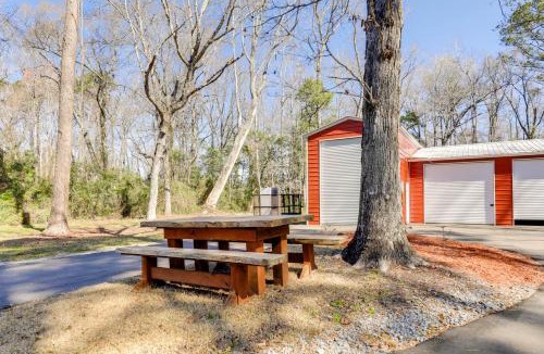 Newport House | Secluded Newport Getaway with Fire Pit and Grill!