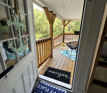 Hampstead House | Secluded Tiny House in Hampstead, North Carolina and near Top Sail Island, Perfect for a Weekend by the Sea