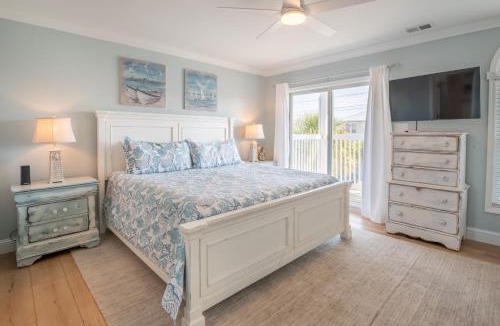 Kure Beach House | Second Row - Ocean View - Near Kure Beach Pier