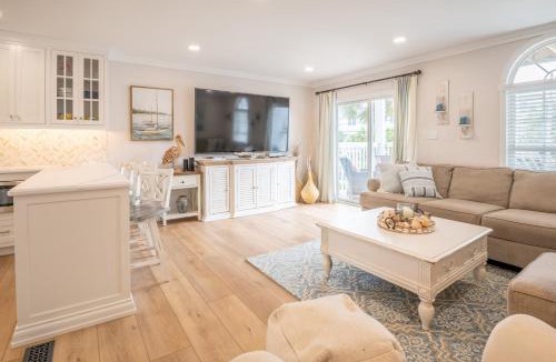 Kure Beach House | Second Row - Ocean View - Near Kure Beach Pier