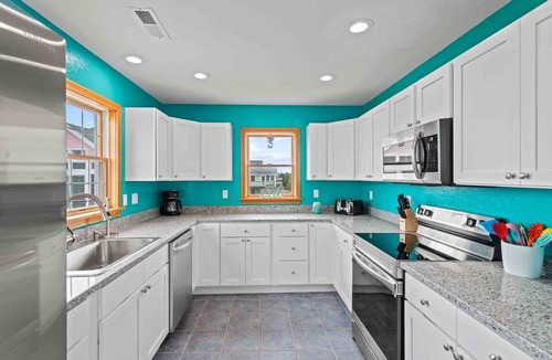 Rodanthe House | Semi-Ocean front property with direct access to beach from property