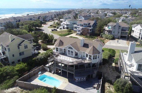 Corolla Light House | Semi-Oceanfront, Close to Beach Access, Private Pool, Hot Tub, 109, Happy Ours