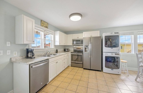 Rodanthe House | Semi-Oceanfront Home w/Private Saltwater Pool, Hot Tub, Rodanthe Pier Passes