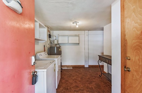 Ocean Hill House | SEMIOCEANFRONT OCEAN VWS! Pool, HotTub, fenced yard for dogs! 25%Off