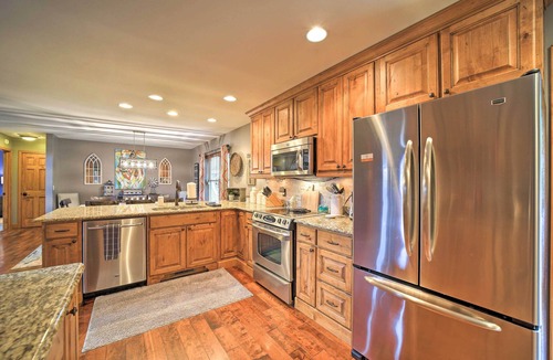 Canton House | Serene Canton Escape w/Hot Tub & Mtn Views!