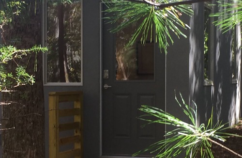 Gerton Apartment | Serene mountain cottage surrounded by fabulous hiking trails
