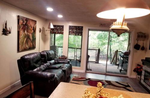 Claxton House | Serenity by the River: Glamping in Claxton, Georgia