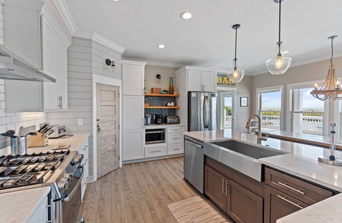 Holden Beach House | "Serenity By The Sea" - Oceanfront Home w/Private Pool, 5 Bedrooms/4.5 Bathrooms