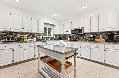 Lawton Woods House | Serenity by the Sea – Pet-Friendly Sea Pines Home, Fenced Yard, Pool, Sleeps 8