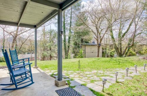 Lake Junaluska Apartment | Serenity Hillside Lower