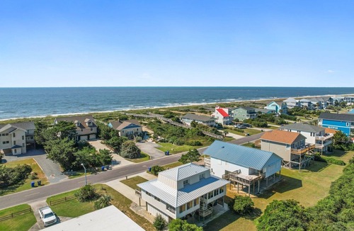 Caswell Beach House | Serenity Now /420 Caswell Beach Road - Coastal Vacation Resorts