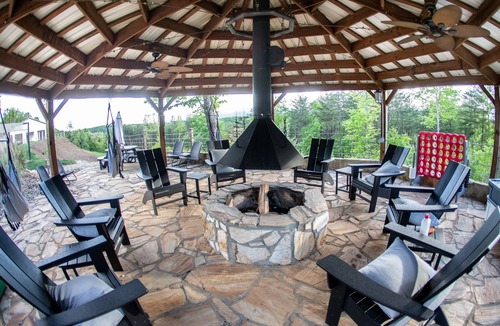 Mill Spring Cabin | Serenity Ridge Cabin C: Couple's Escape