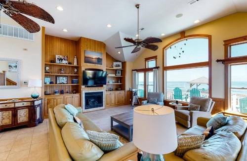 Whalehead Beach House | Seven Suns 428