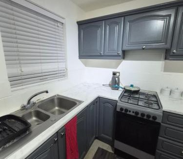 Aylesbury House | Shared Double Rooms