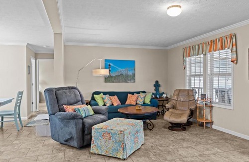 Morehead City House | Shell Landing Retreat