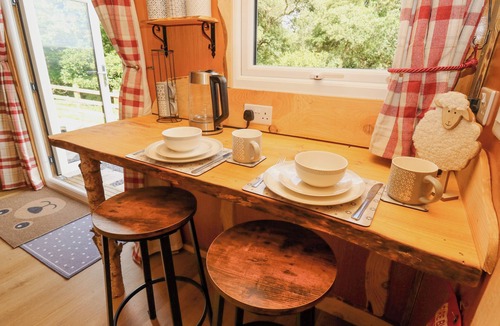 Llandovery Cottage | Shepherd's Cwtch