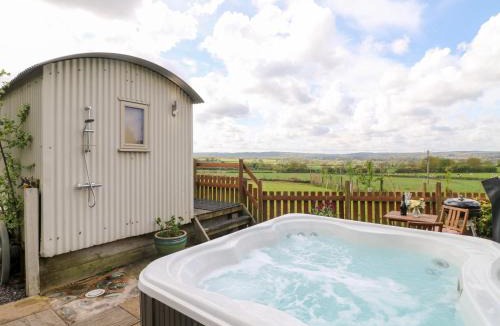 Rugeley House | Shepherds Hut