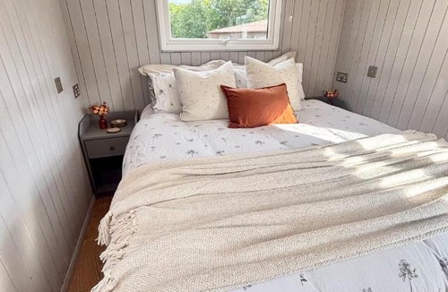New Forest District Cabin | Shepherds Hut New Forest Retreat
