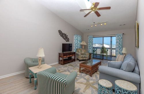 Sneads Ferry Apartment | Shipwatch Villas 1416