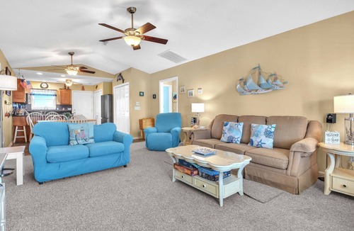 Long Beach House | Shore Beats Work: Beachy, Dog-friendly, Ocean View Home