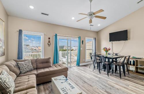 Surf City House | Shore Thing