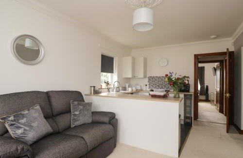 Wigton House | Shoreside Cottage