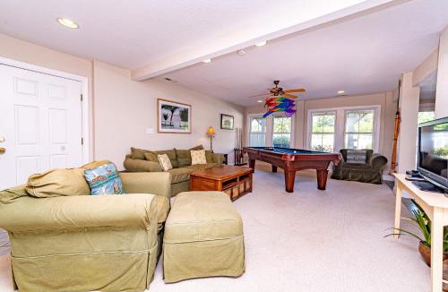 Sea Scape House | Show Boat