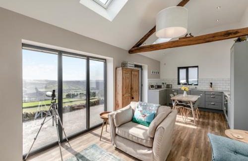 Little Hayfield House | Shutlingsloe