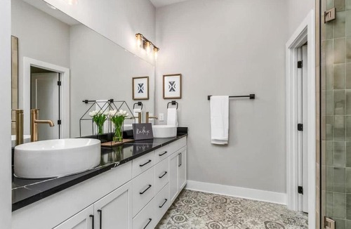 Nashville House | Side-by-Side Homes with Hot Tubs - Sleeps Over 20 Guests