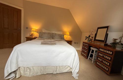 Silsoe House | Silsoe Cottage B&B - Woodland View Room