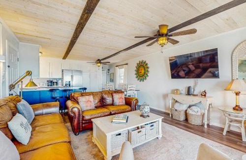 Holden Beach House | Silver Linings East