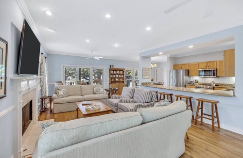 Kiawah Island House | SILVER MOSS KIAWAH! Modern 4 Bed, Comm. Pool + Beach Access