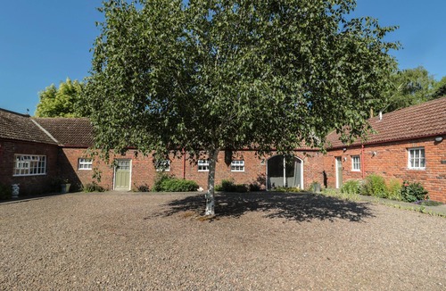 Ford Cottage | SILVERBIRCH, pet friendly, with a garden in Cornhill-On-Tweed