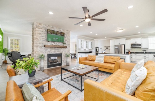 Southern Pines House | Simulator & Unbeatable Golf Experience On 2 Acres!