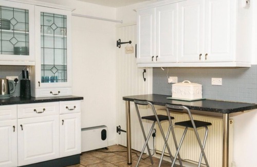 St. Columb Major Cottage | Situated within the peaceful countryside setting of Goss Moor