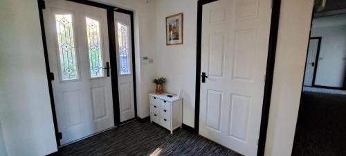 Huntingdon House | Sizeable 4 bed property on Huntingdon Ring road