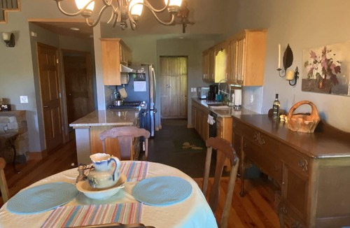 Brevard House | Sky Dog Pet Friendly Home Dupont Brevard Hiking Mountain Biking Porch Waterfalls