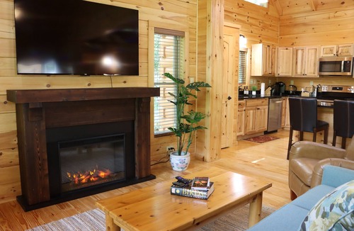 Hendersonville Cabin | Sky Valley Mountain Cabin