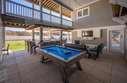 Hatteras Apartment | Skydance 10 Bedroom Oceanfront Home at Hatteras Island Reserve
