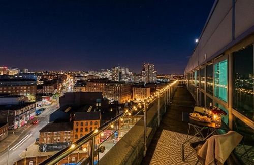Nottingham City Centre Apartment | Skyline 2BD 2BA Central Nottingham Free Parking