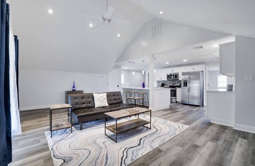 Old Forge House | SkyView in Old Forge