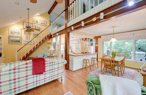 Lake Sequoyah House | Smallwood Cute Highlands Home with Screened Porch!
