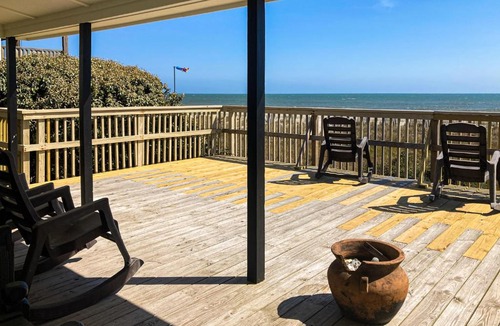 Holden Beach House | Smith-Sun-Ian