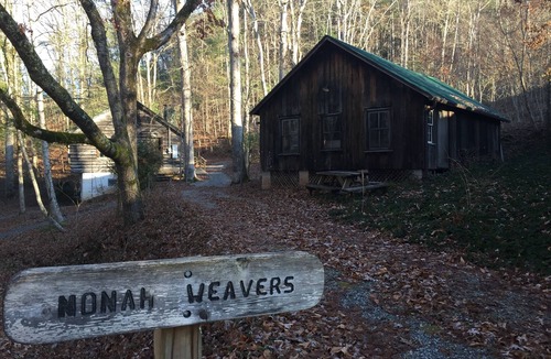 Franklin House | Smoky Mountain Getaway. Enjoy Seclusion,Views,Motorcycling, Shops w Paved Access
