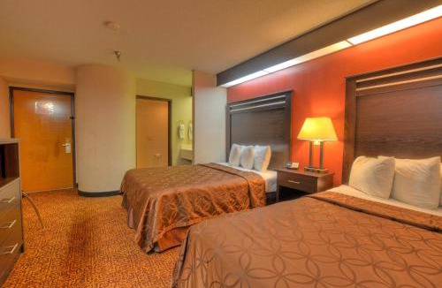 Cherokee Hotel | Smoky Mountain Inn & Suites
